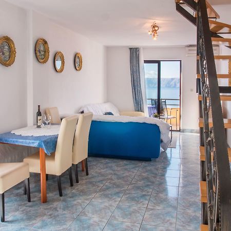 Apartment Stana Новий Винодольський Екстер'єр фото