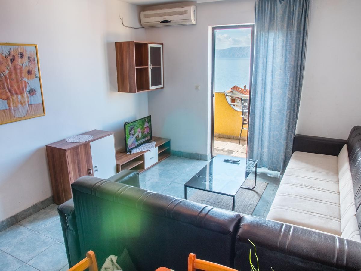 Apartment Stana Новий Винодольський Екстер'єр фото