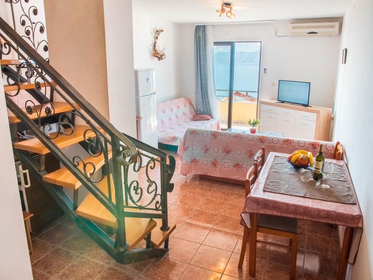 Apartment Stana Новий Винодольський Екстер'єр фото