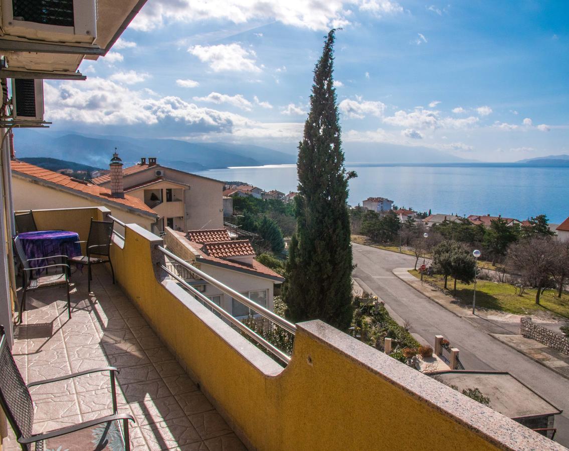 Apartment Stana Новий Винодольський Екстер'єр фото