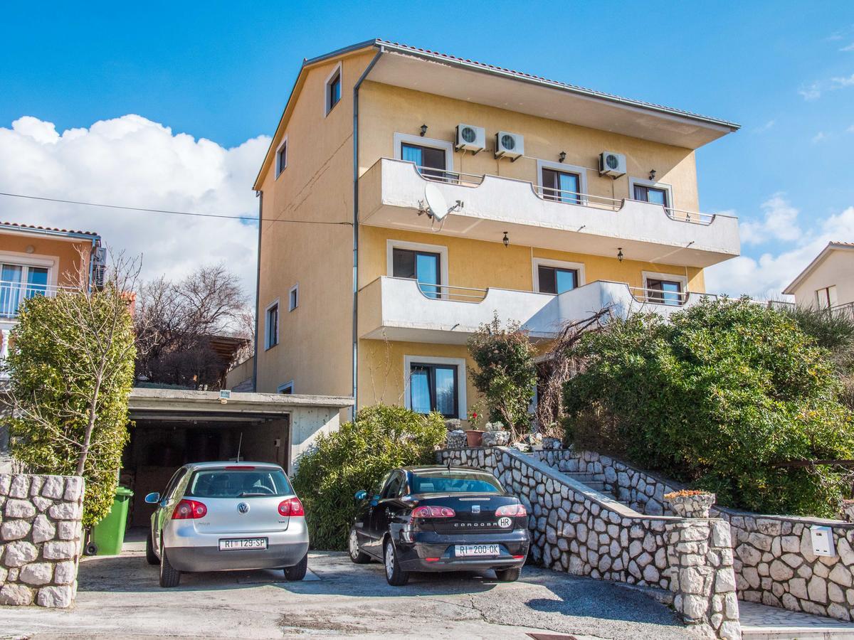 Apartment Stana Новий Винодольський Екстер'єр фото